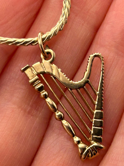 Mid-Century vintage 9ct Gold Harp Musical Instrument Charm/ 9k Dainty Music Pendant/ 9ct Bracelet Charm Collectors Jewelry