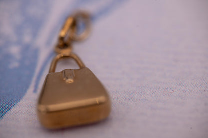 1980s Vintage 9ct Gold Pink Bag Charm, Pretty Handbag Charm Pink Enamel, Sweet Charm/Pendant - Collectors Charm. Novelty Bracelet Charm.
