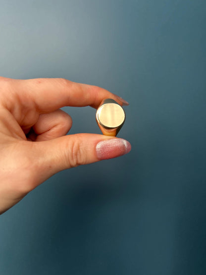 Vintage Heavy Signet Mens Ring 9ct Gold, Chunky Oval Plain Signet Classic Ring 9k, Estate Jewelry for Him - Size UK W / US 11