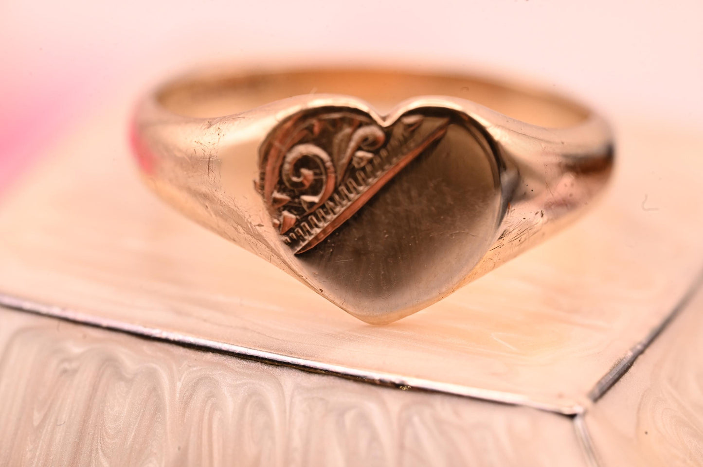 Vintage 1980s Signet Heart Ring 9ct Gold With Floral Scroll, Retro Jewelry Classic Ring, Heart Jewelry Size K / US 5.5