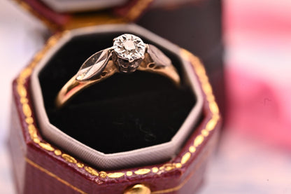Genuine Art Deco 1920s Engagement Ring 18ct Gold and Platinum, Classic Solitaire Diamond Antique Ring