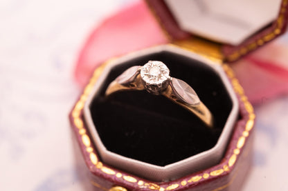 Genuine Art Deco 1920s Engagement Ring 18ct Gold and Platinum, Classic Solitaire Diamond Antique Ring