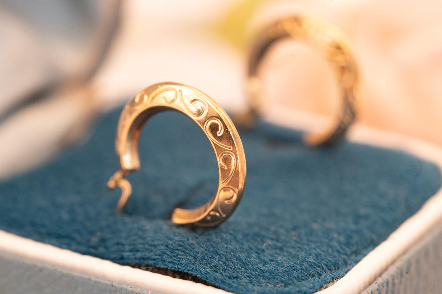 Vintage 9ct Gold Hoop Creole earrings | Simple Gold Hoops Minimalist Jewelry 9k