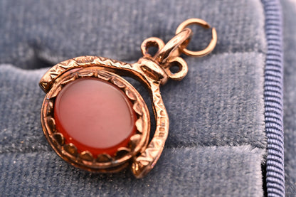 Vintage Mid-Century 1970's Agate 9ct Gold Spinning Fob Pendant/ Charm, Bloodstone and Carnelian Agate Retro Charm in antique style gold 9K