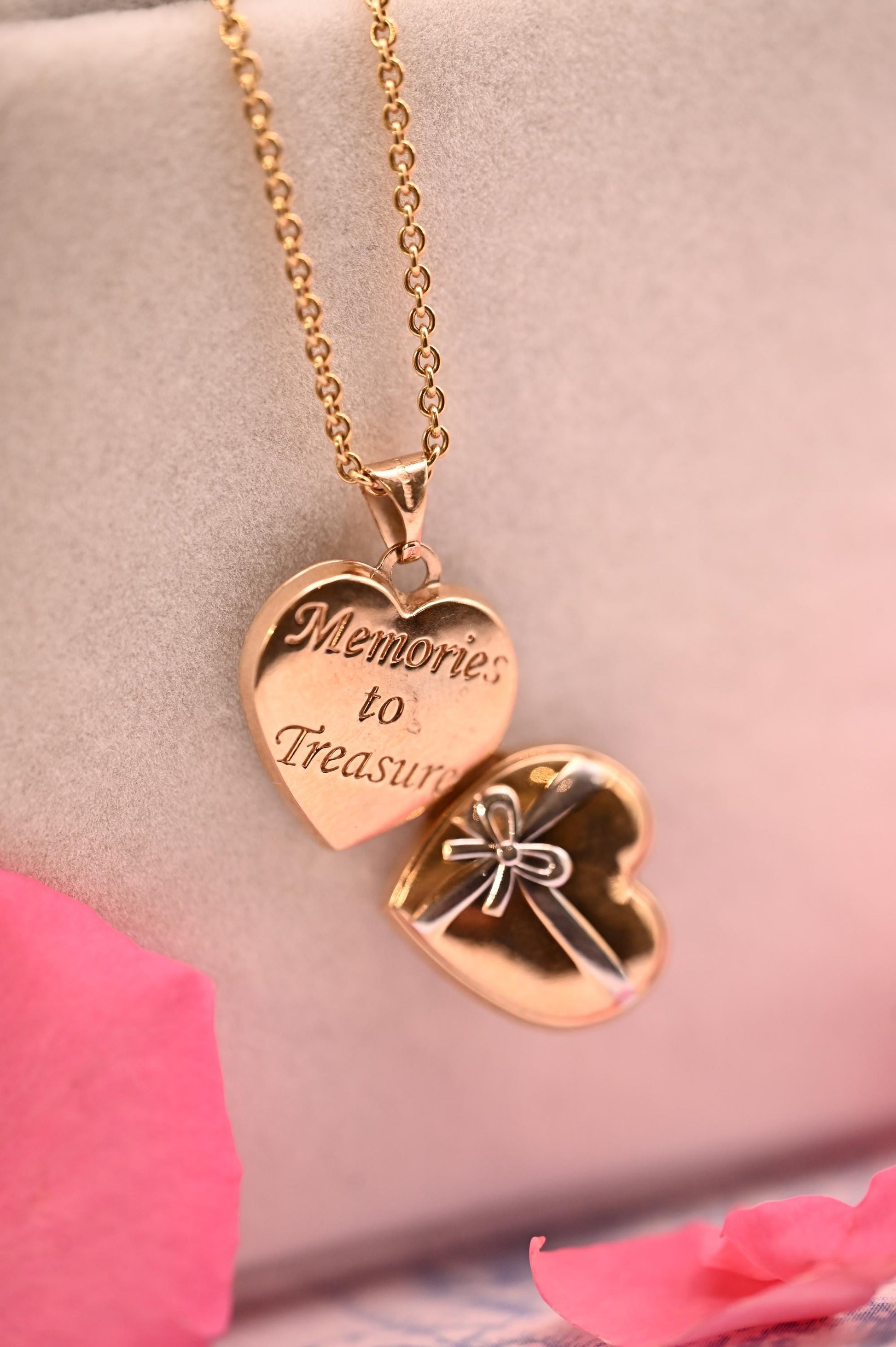Heart with Bow Locket Jewellery, 9ct Gold Heart Locket White Gold Detail, Photo Jewelry Keepsake