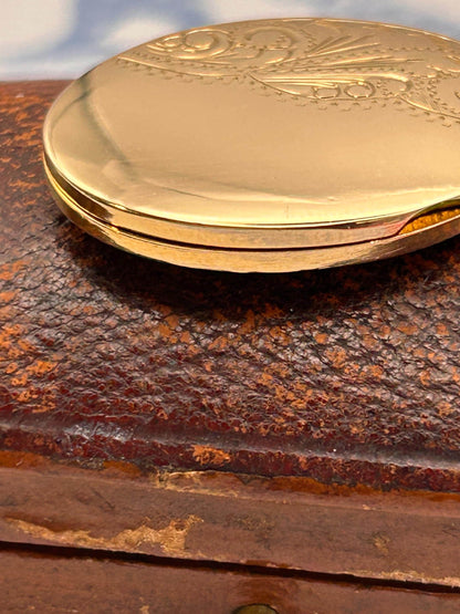 Vintage 9ct Semi Solid Gold Oval Medium Locket, English 1970s Elegant Locket Photo Jewelry, Setimental Gift Locket Pendant 9k