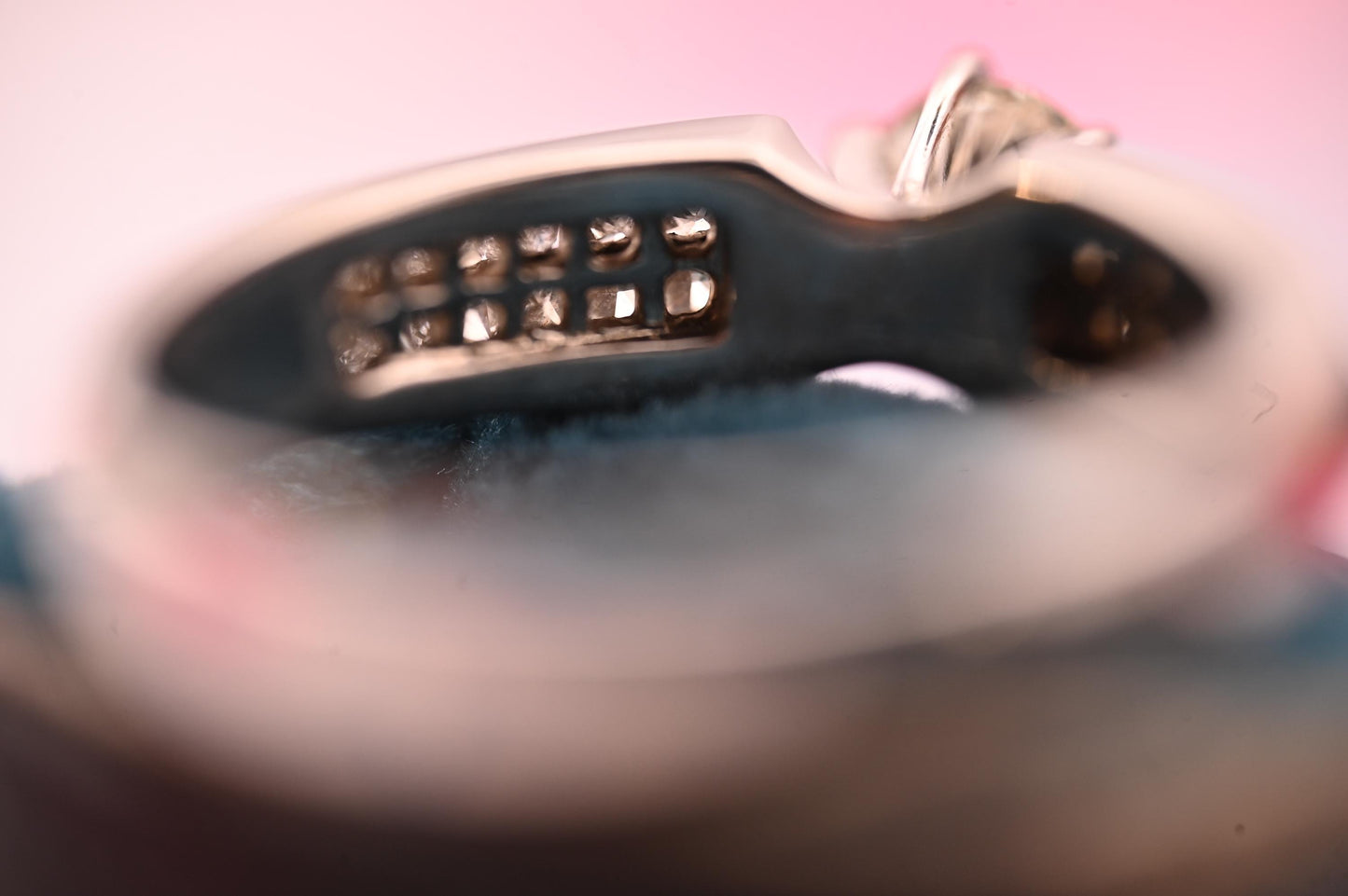 A Superb Vintage 18ct Diamond Engagement Ring Solitaire White Gold, Stunning 0.74 ct Diamond Size UK P, US 8. White Gold Promise Ring 18k