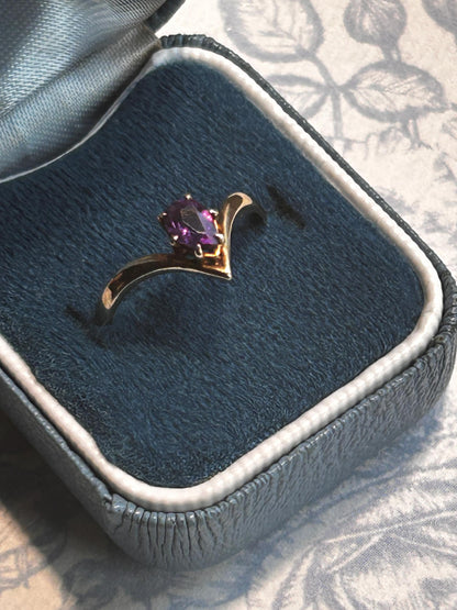 Beautiful Vintage 9ct Gold Amethyst Stack Ring Size N/ US 7 / Unusual Jewelry