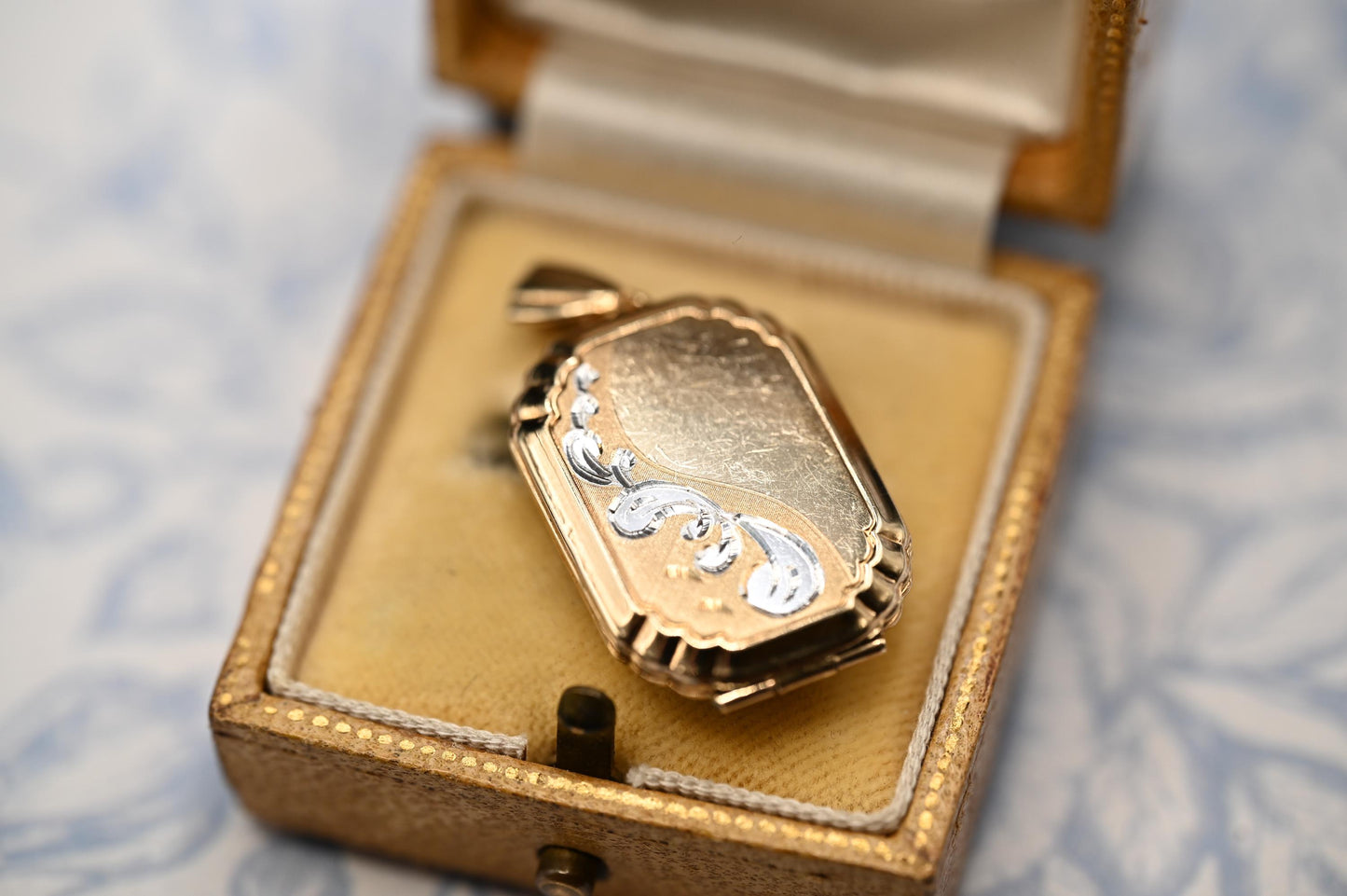 Vintage 9ct Gold Octogon Art Deco Style Locket with 18" Chain, keepsake necklace photo Jewelry 9k