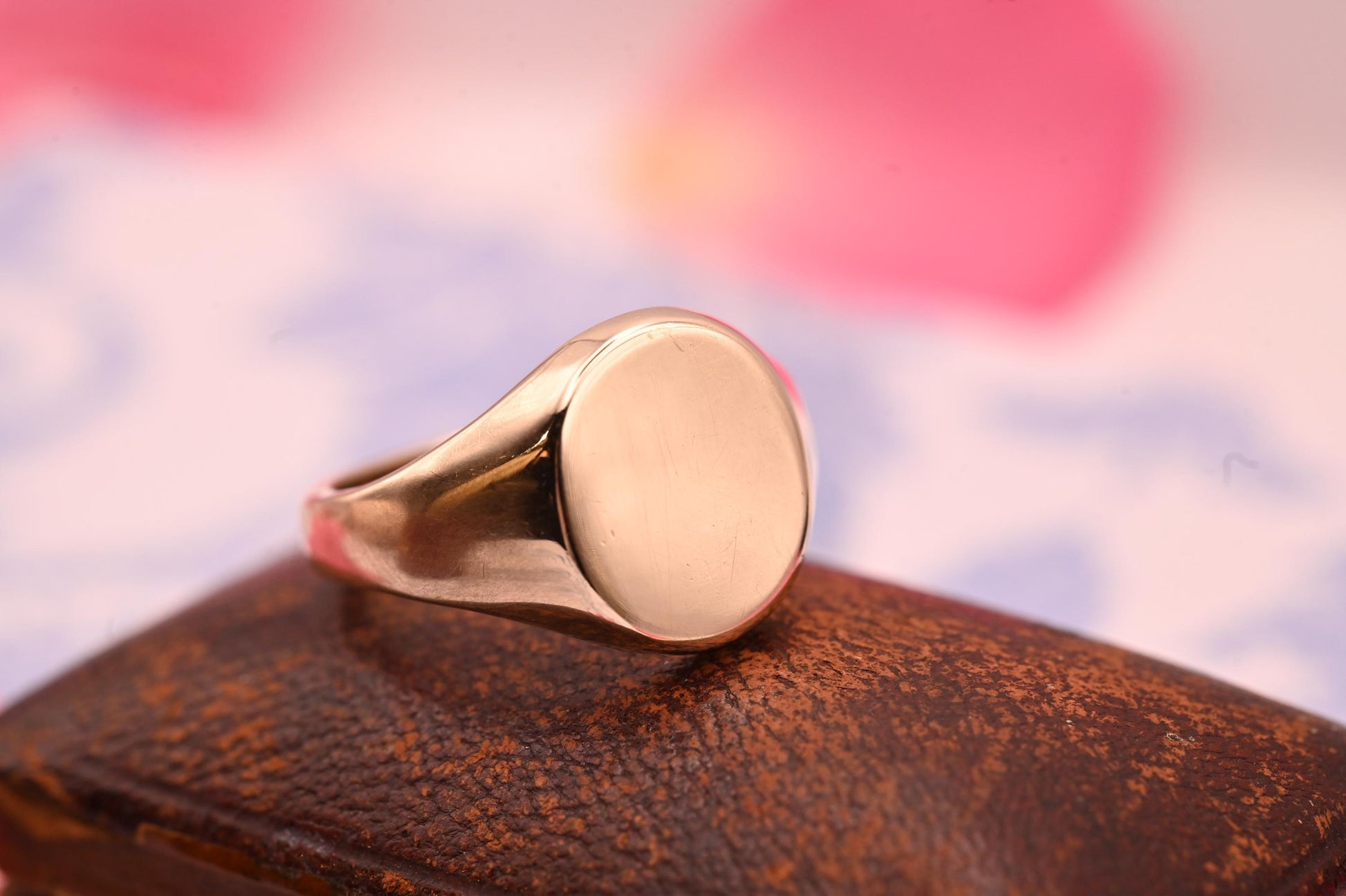 Vintage Heavy Signet Mens Ring 9ct Gold, Chunky Oval Plain Signet Classic Ring 9k, Estate Jewelry for Him - Size UK W / US 11