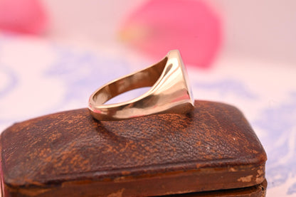 Vintage Heavy Signet Mens Ring 9ct Gold, Chunky Oval Plain Signet Classic Ring 9k, Estate Jewelry for Him - Size UK W / US 11