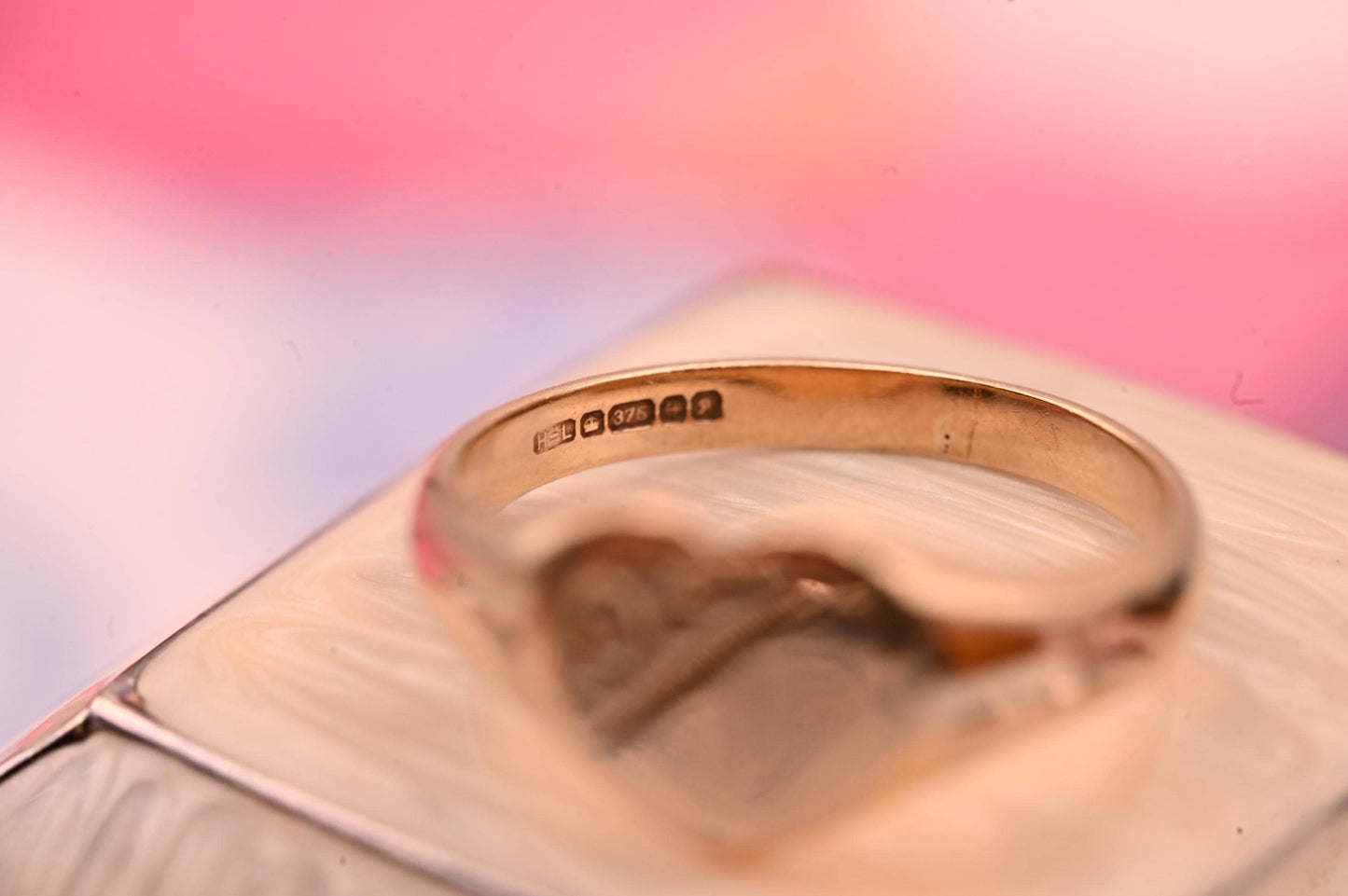 Vintage 1980s Signet Heart Ring 9ct Gold With Floral Scroll, Retro Jewelry Classic Ring, Heart Jewelry Size K / US 5.5