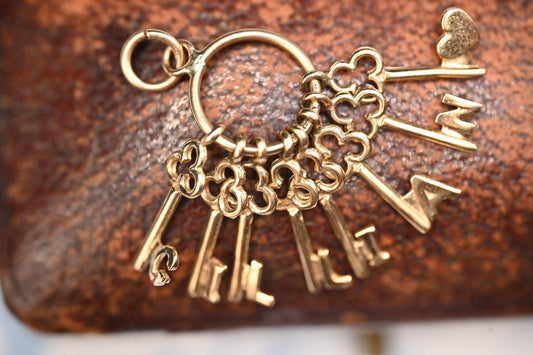 Vintage 9ct Gold Charm 'Gillian' Key Pendant Personalised