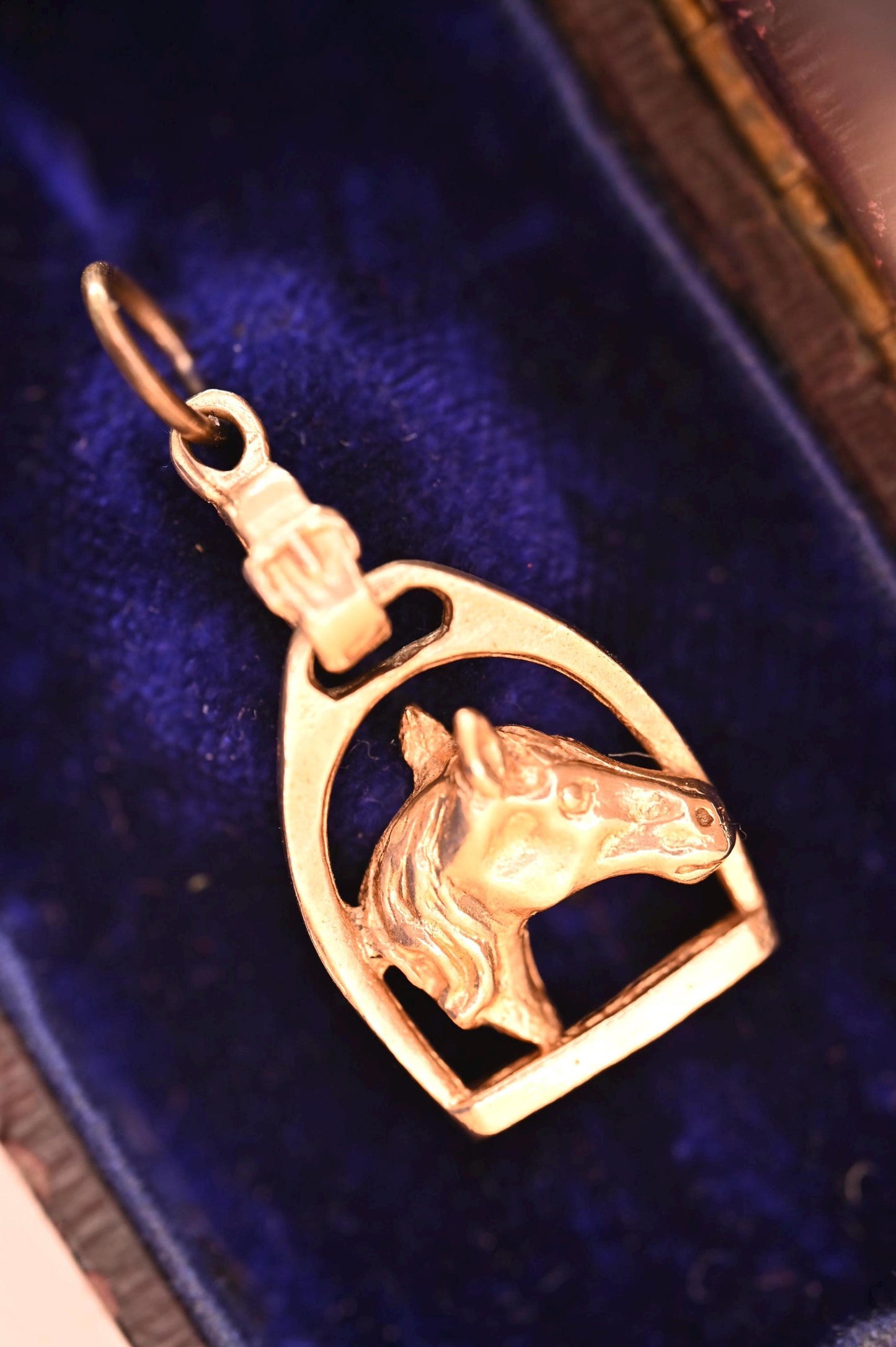 English Mid-Century Vintage 9ct Gold Horse Pendant - Equestrian Jewellery