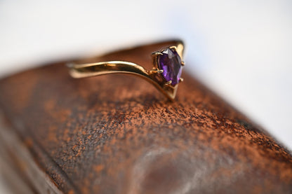 Beautiful Vintage 9ct Gold Amethyst Stack Ring Size N/ US 7 / Unusual Jewelry