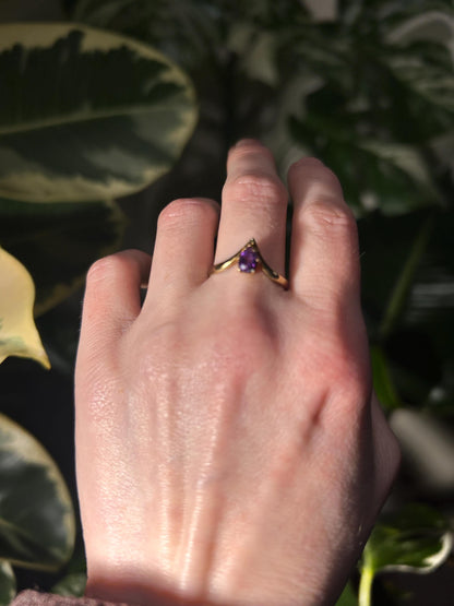 Beautiful Vintage 9ct Gold Amethyst Stack Ring Size N/ US 7 / Unusual Jewelry