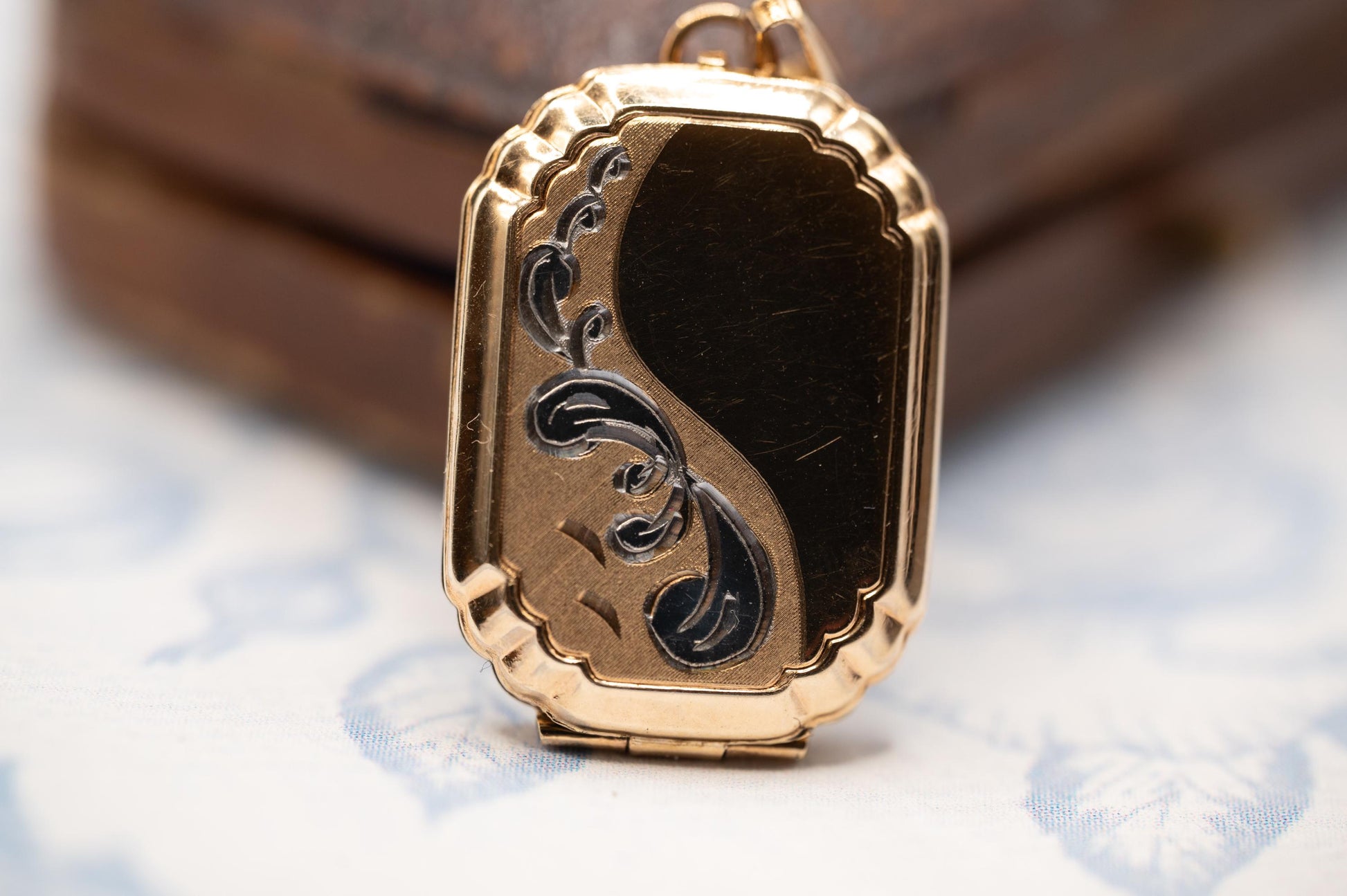 Vintage 9ct Gold Octogon Art Deco Style Locket with 18" Chain, keepsake necklace photo Jewelry 9k