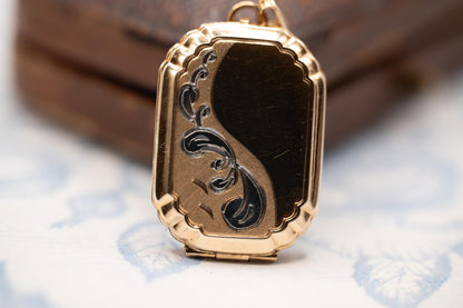 Vintage 9ct Gold Octogon Art Deco Style Locket with 18" Chain, keepsake necklace photo Jewelry 9k