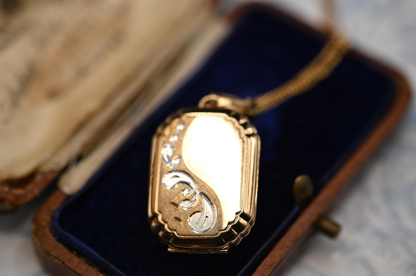 Vintage 9ct Gold Octogon Art Deco Style Locket with 18" Chain, keepsake necklace photo Jewelry 9k