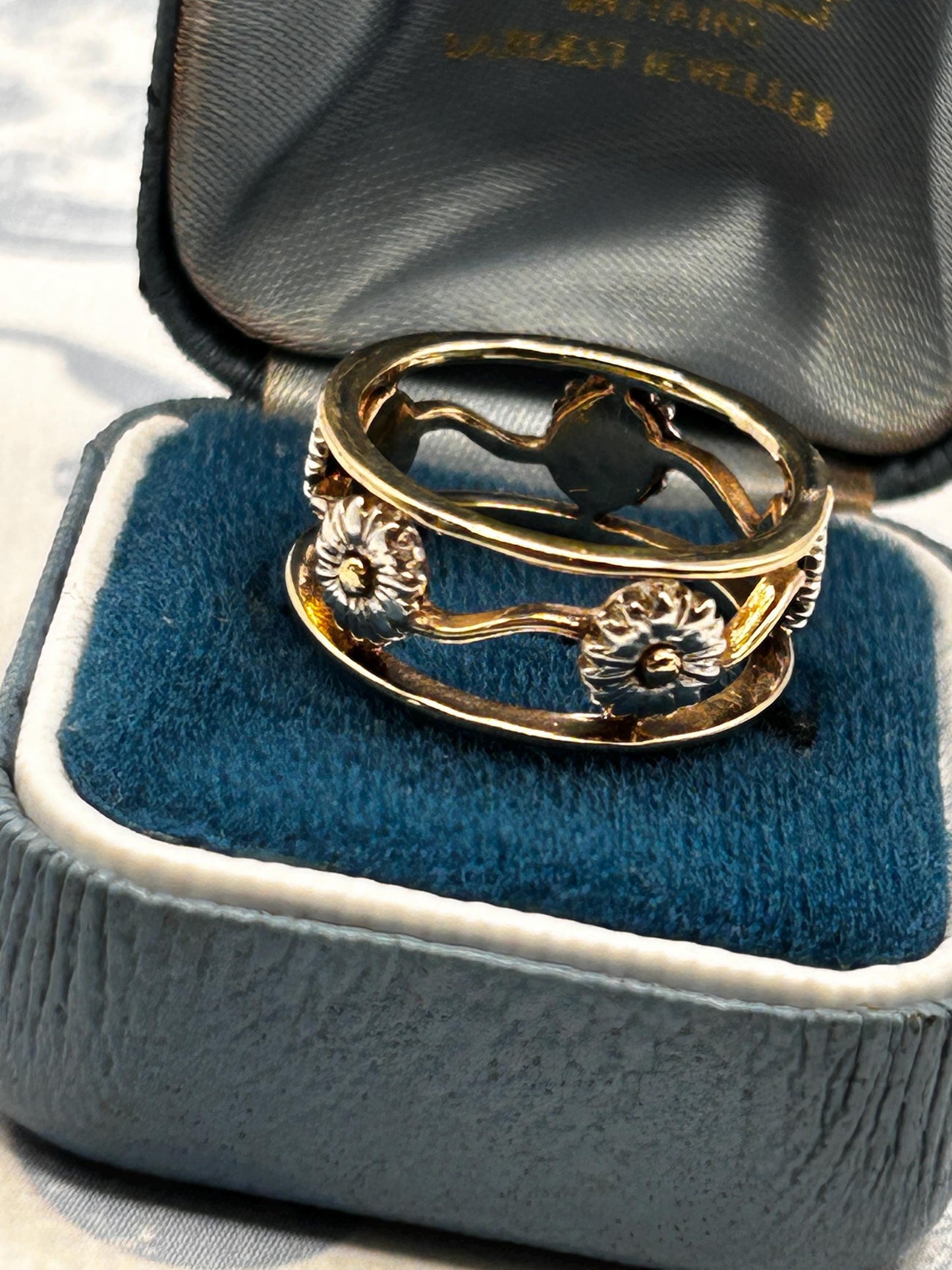 Vintage Clogau 9ct Yellow & White Gold Statement Daisy Ring