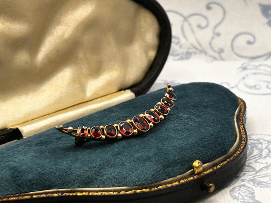 Victorian 9ct Moon Cresecent Brooch Garnet Antique Jewellery