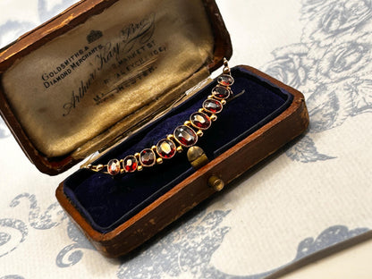 Victorian 9ct Moon Cresecent Brooch Garnet Antique Jewellery