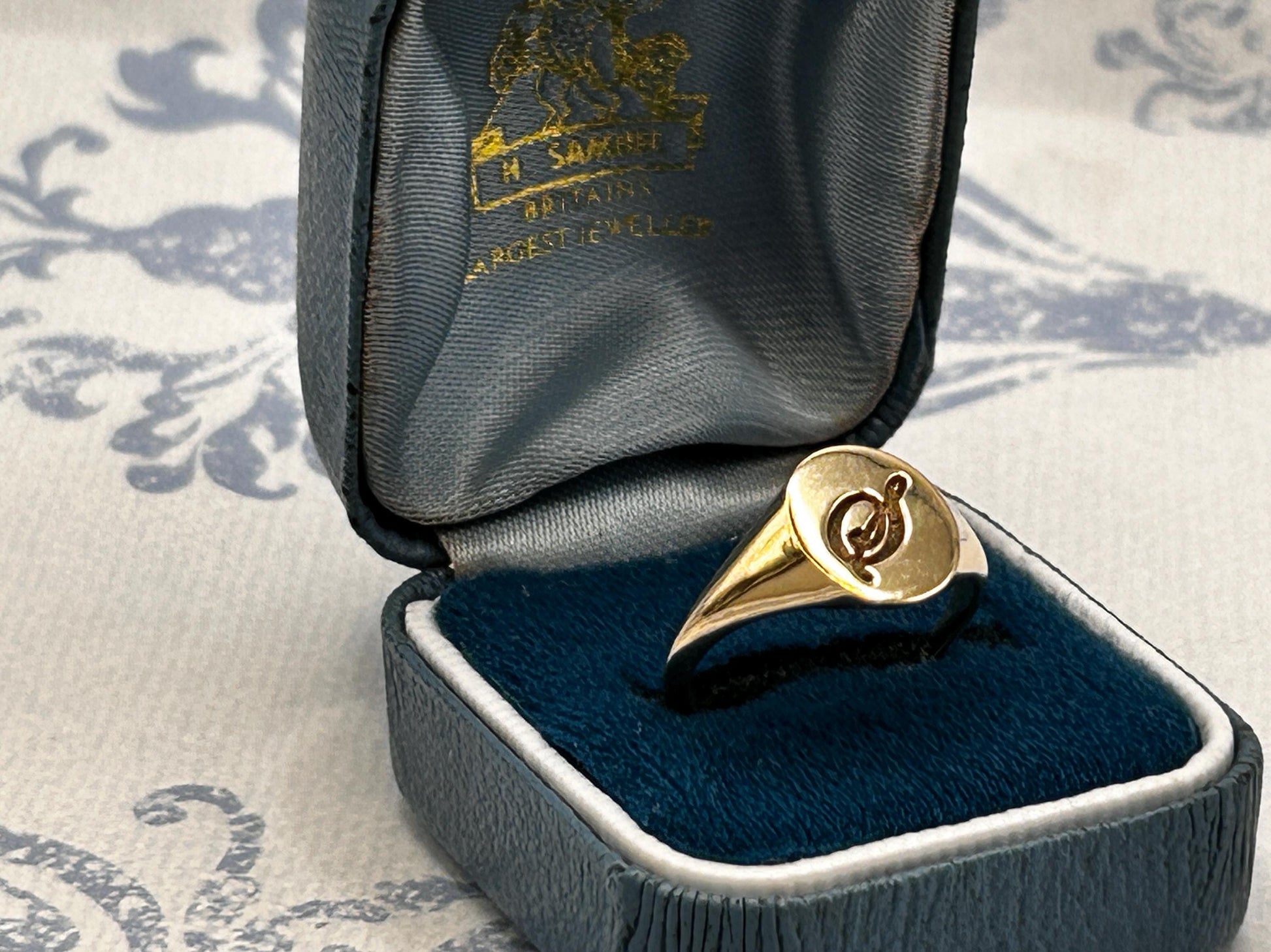 Vintage 14ct Solid Gold 'S' Initial Signet Ring - Dainty Signet Jewellery Size M / 6.5