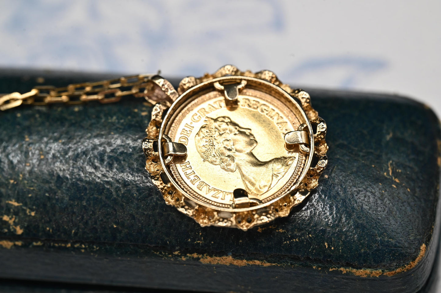 Vintage 1982 English Half Sovereign Coin Pendant with Chain 9ct Gold English Jewellery Heirloom