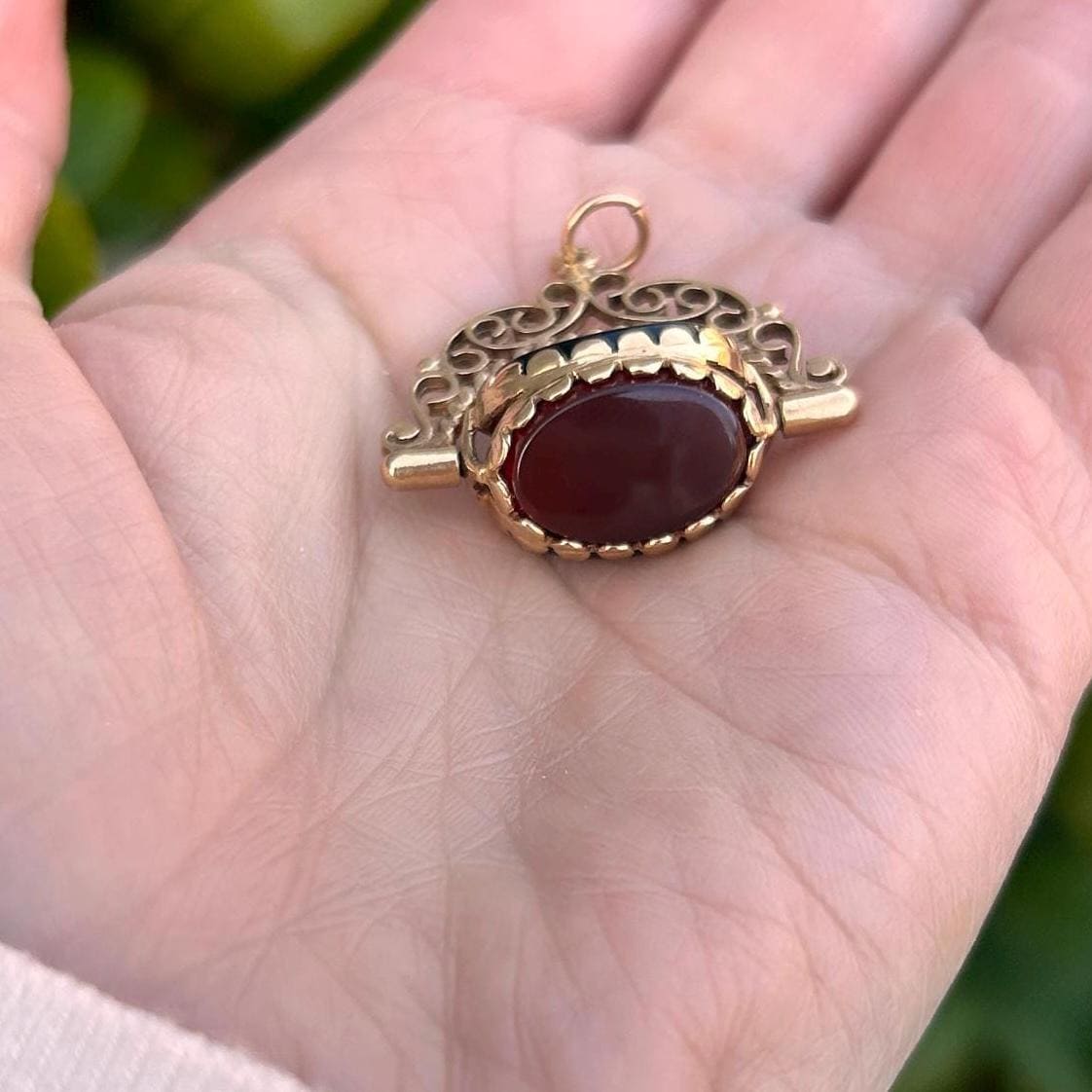 Vintage 9ct Gold Spinning Fob Agate, Onyx and Bloodstone Pendant / Charm