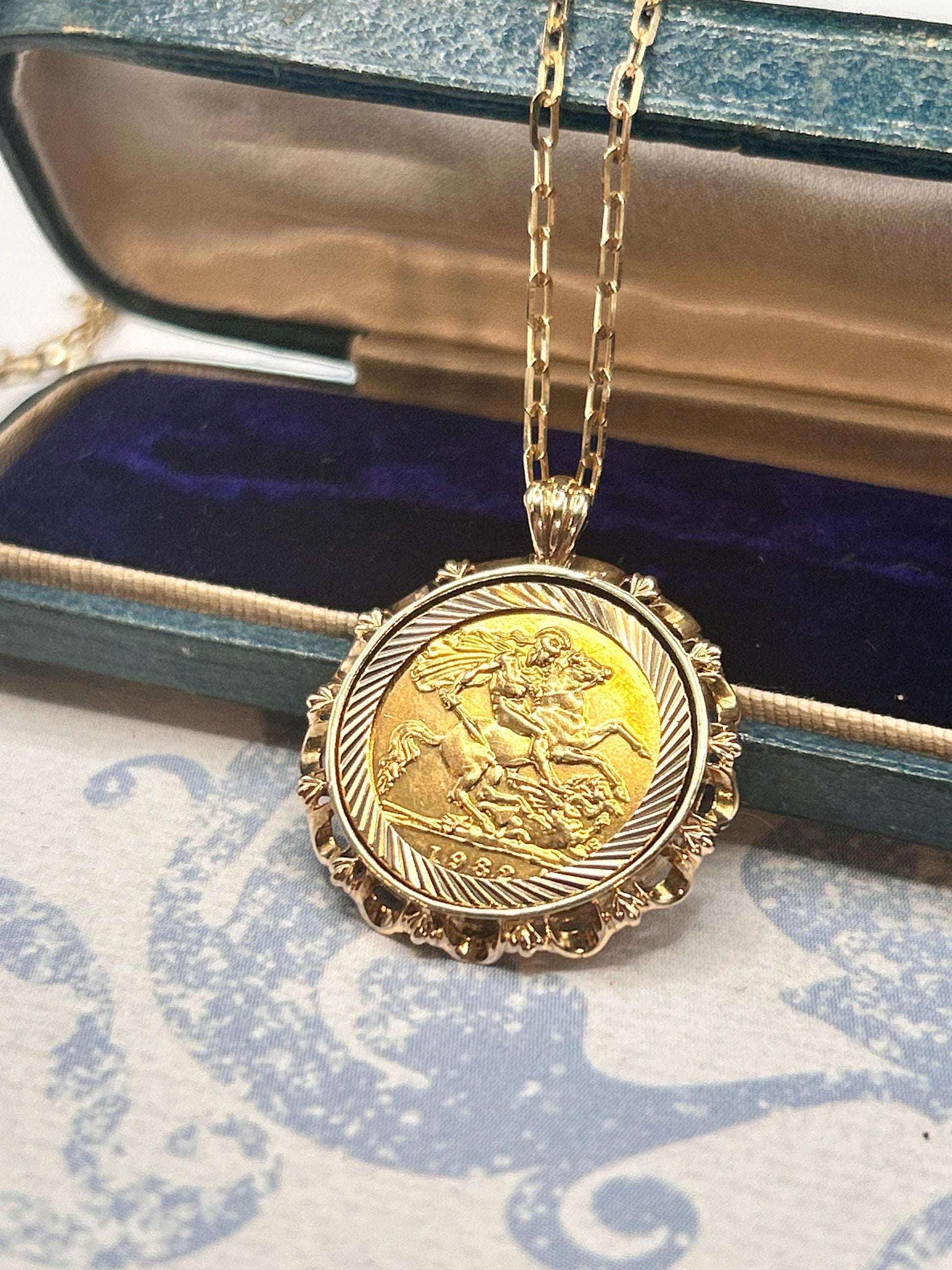Vintage 1982 English Half Sovereign Coin Pendant with Chain 9ct Gold English Jewellery Heirloom