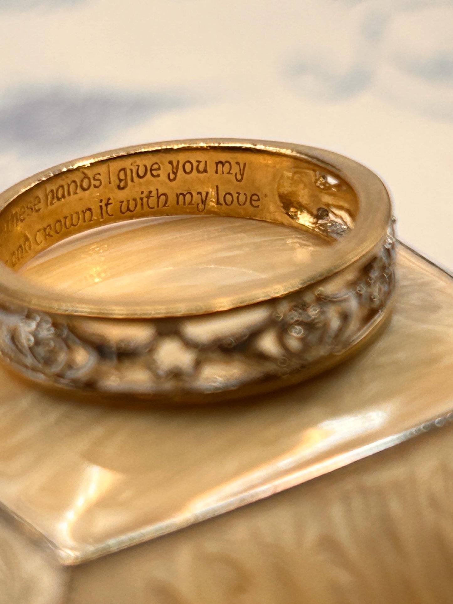 Vintage 9ct Claddagh Heart Ring yellow and white gold Diamond 9ct Gold with inscription. Ring Size N / US 7