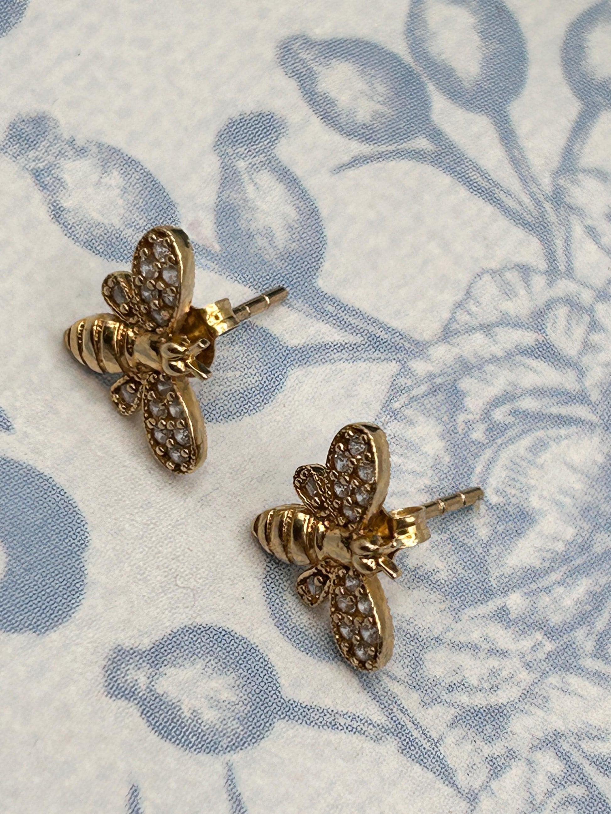 Vintage 18ct Gold Earrings Bee Studs White Stones - Insect Jewellery