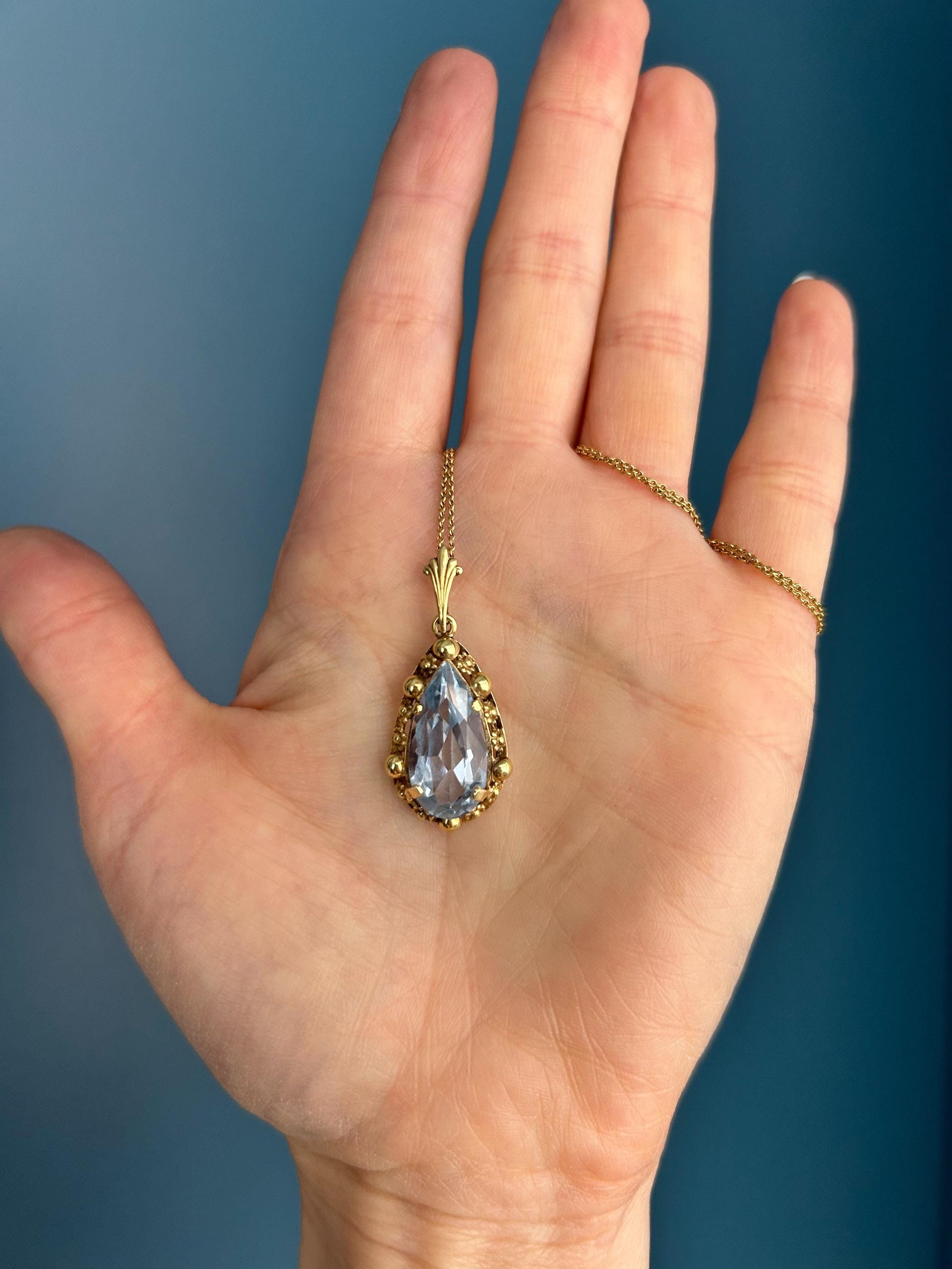 Vintage Mid-Century 14ct Gold Large Aquamarine Pendant with Chain