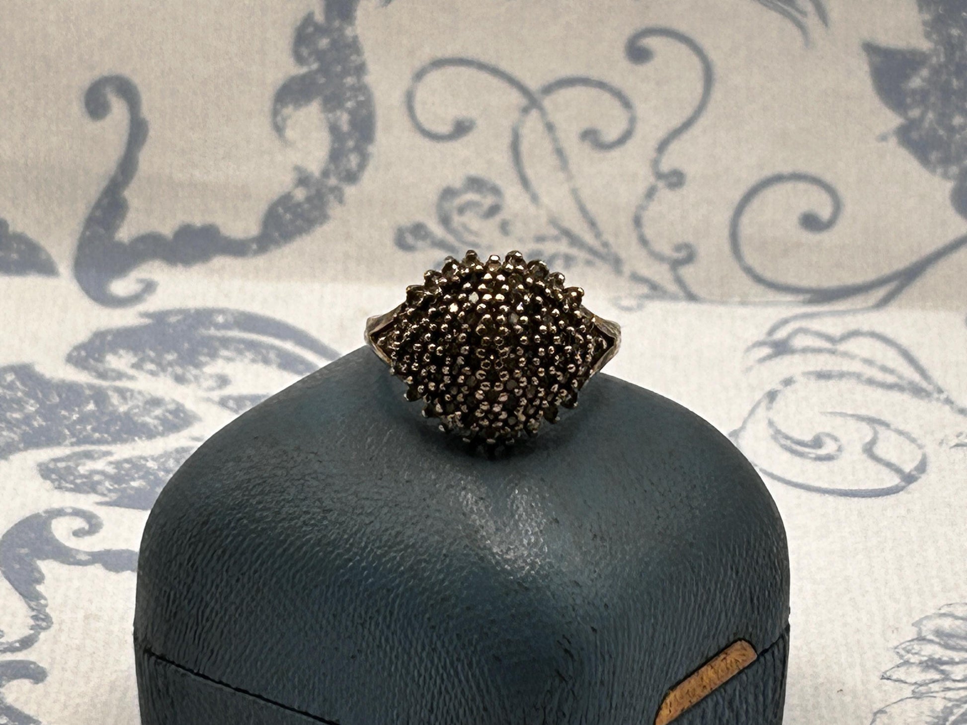 Vintage 9ct Gold Champaign Diamond Bomb Cluster Size N 1/2 - US 7 - Statement Jewelry