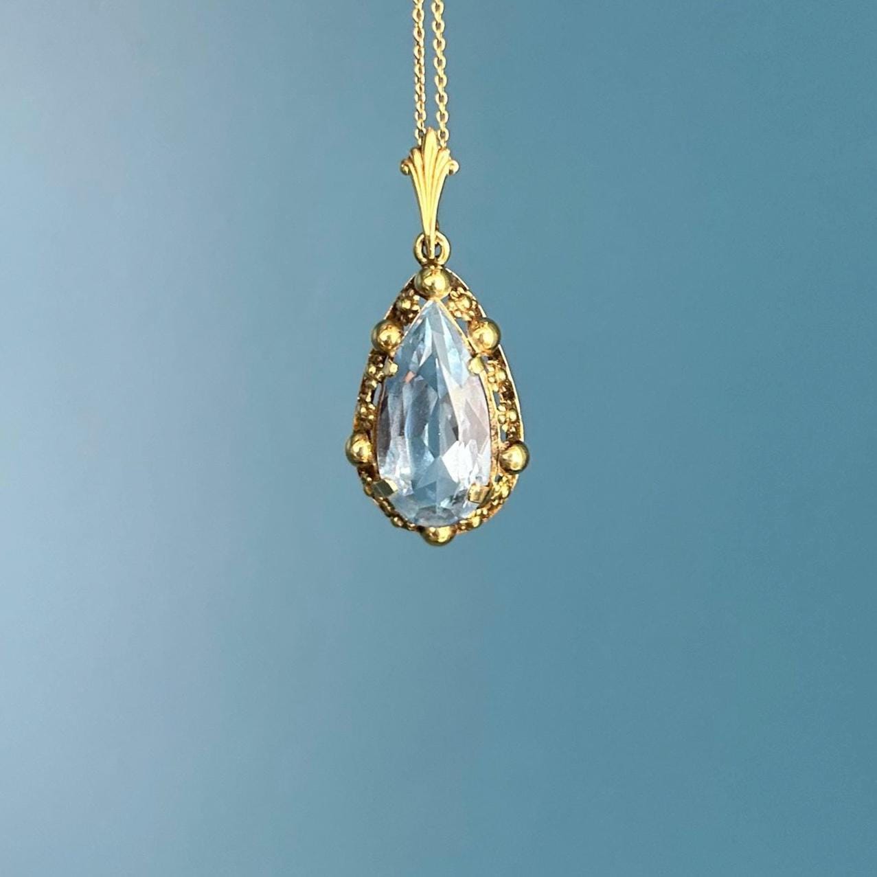 Vintage Mid-Century 14ct Gold Large Aquamarine Pendant with Chain