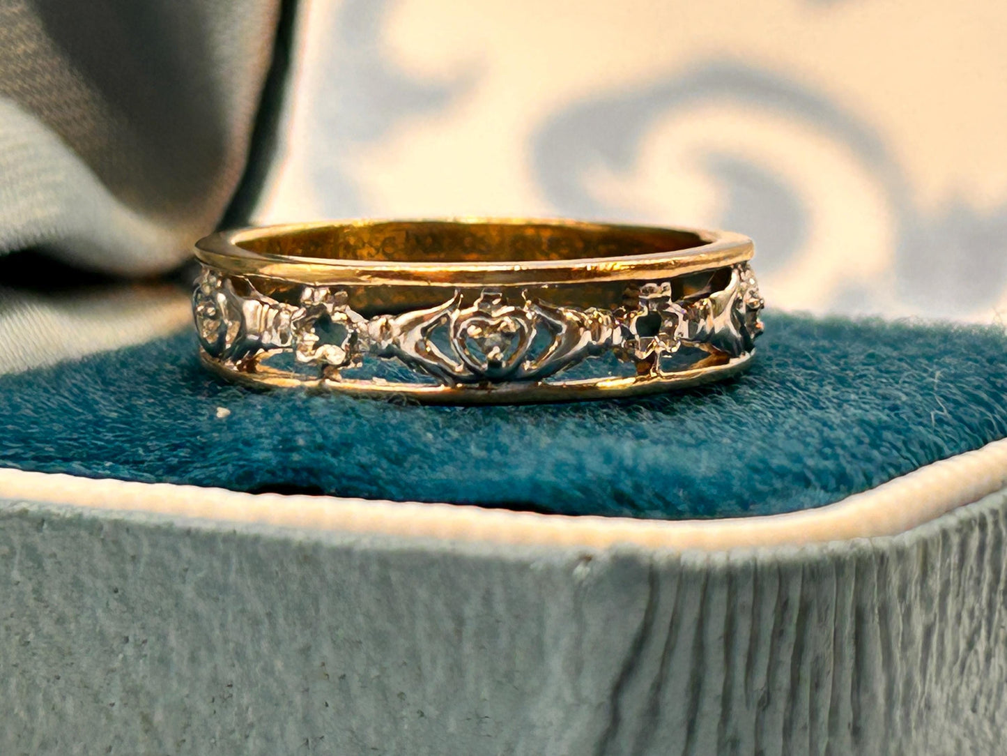 Vintage 9ct Cladagh Heart Ring yellow and white gold Diamond 9ct Gold with inscription. Ring Size N / US 7