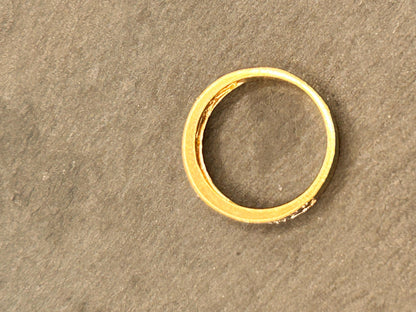 Vintage 9ct Cladagh Heart Ring yellow and white gold Diamond 9ct Gold with inscription. Ring Size N / US 7