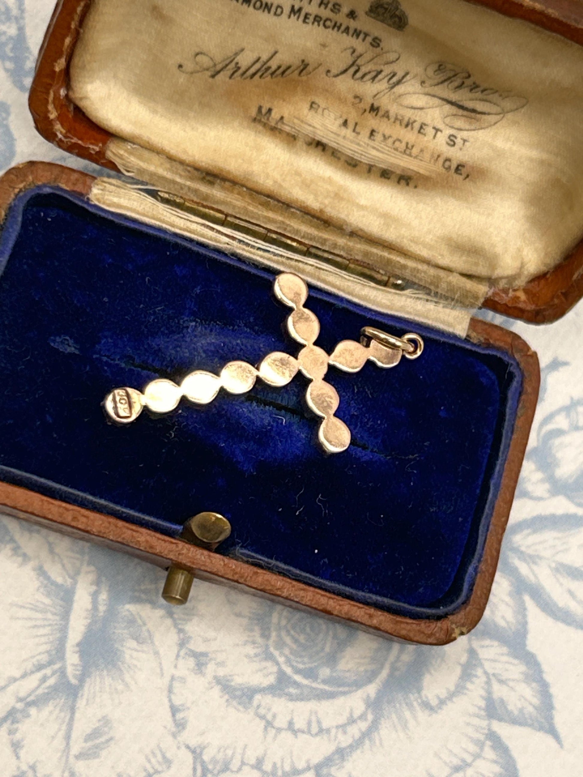 Antique - Georgian Garnet Cross 9ct Gold Hallmarked Crucifix Pendant - Christian Jewellery
