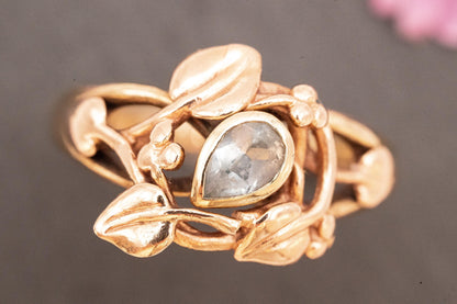 Vintage Clogau 9ct Gold Aquamarine Tree of Life Two Toned Ring Size O / 7.5