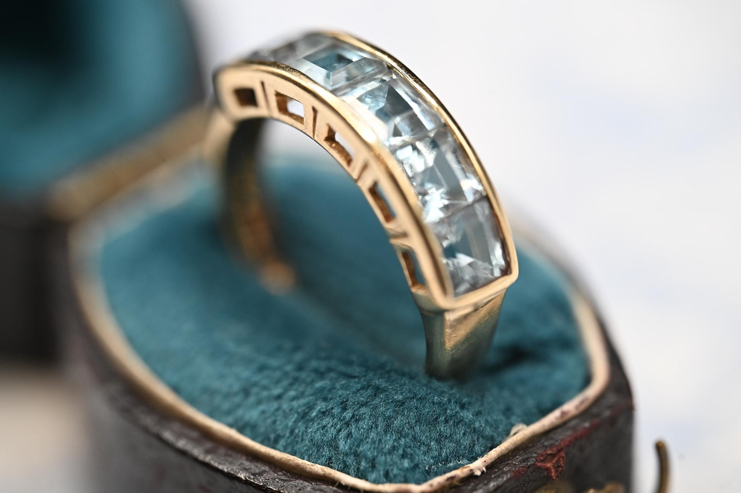 Vintage Statement 9 ct Gold Blue Topaz Eternity Cocktail Ring, Stack Band Jewellery Size UK J US 5