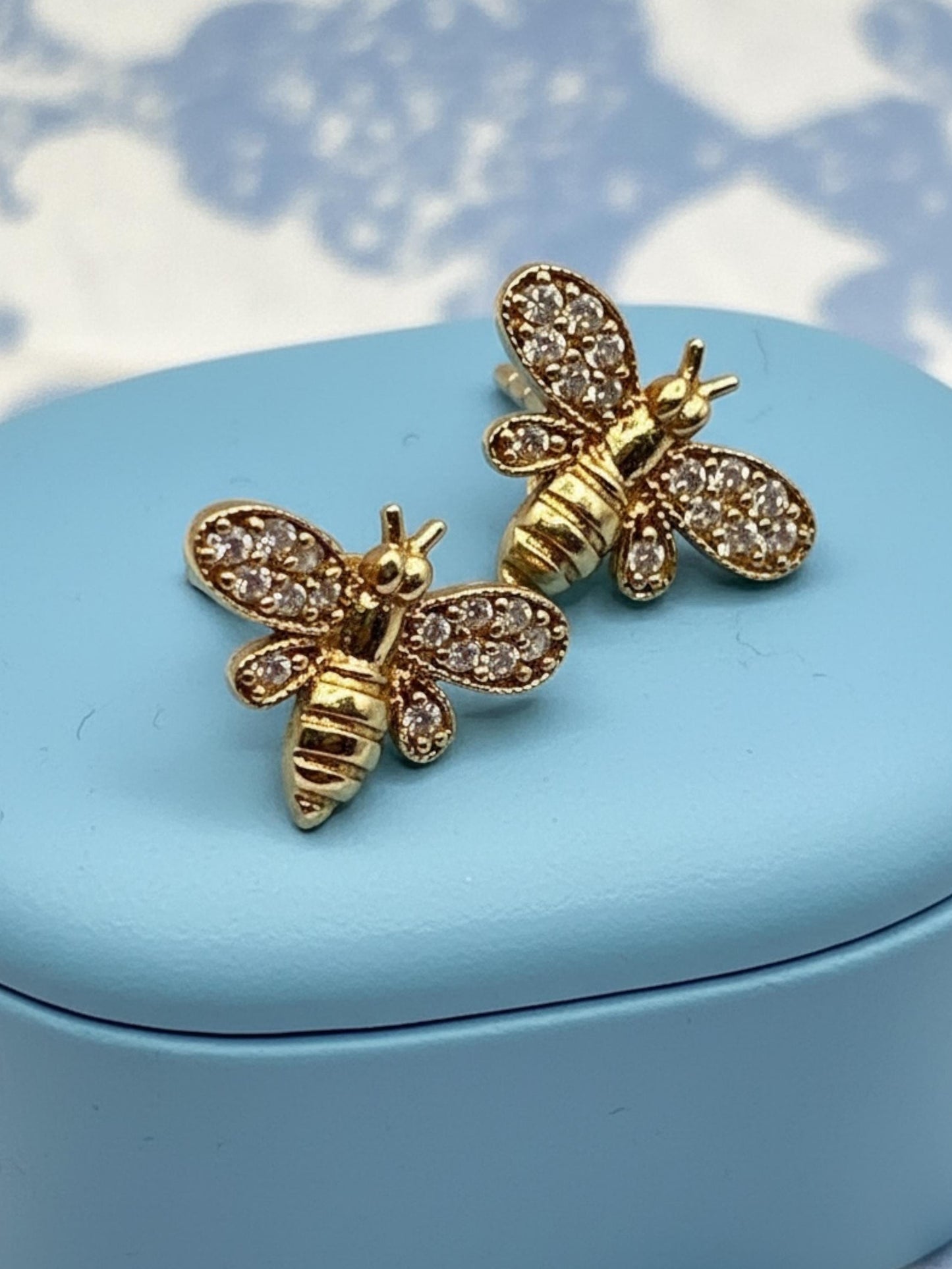 Vintage 18ct Gold Earrings Bee Studs White Stones - Insect Jewellery