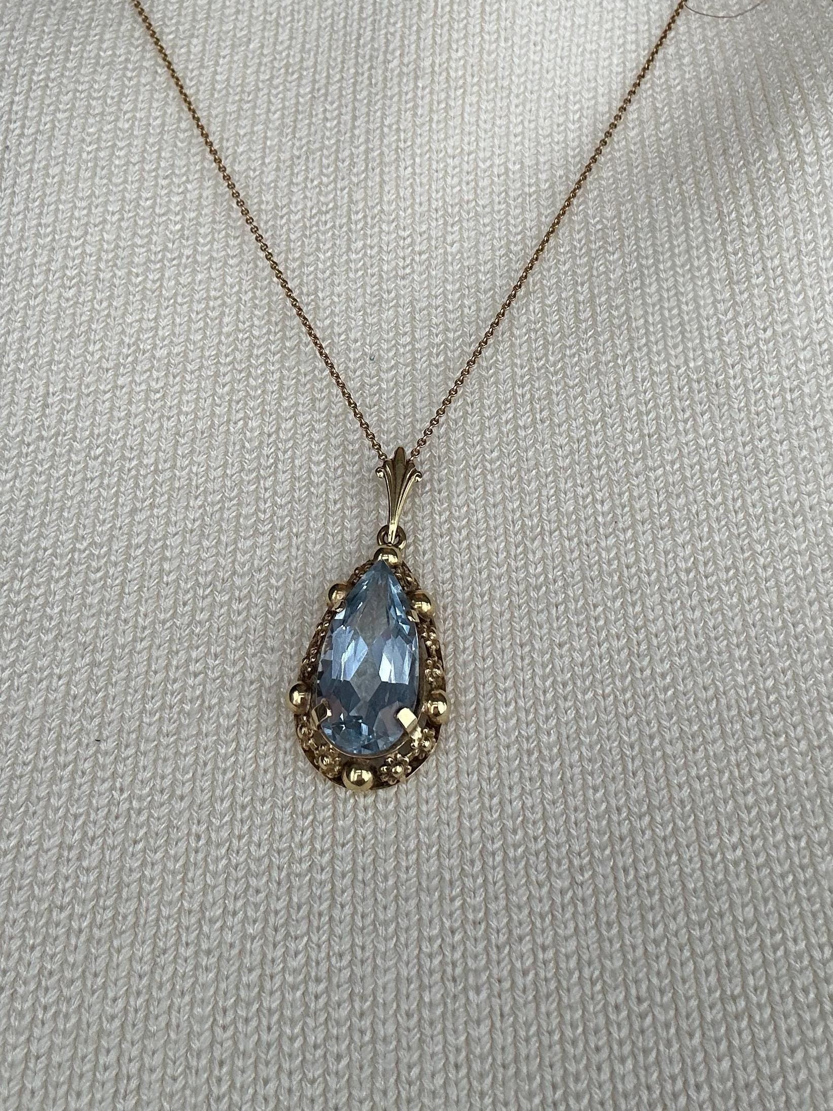 Vintage Mid-Century 14ct Gold Large Aquamarine Pendant with Chain
