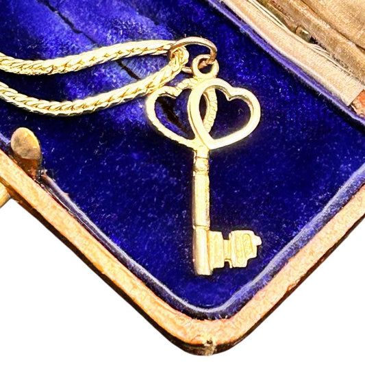 Antique (1927) 9ct Gold Double Heart Key Charm Pendant - Collectors Charms 9k Gold