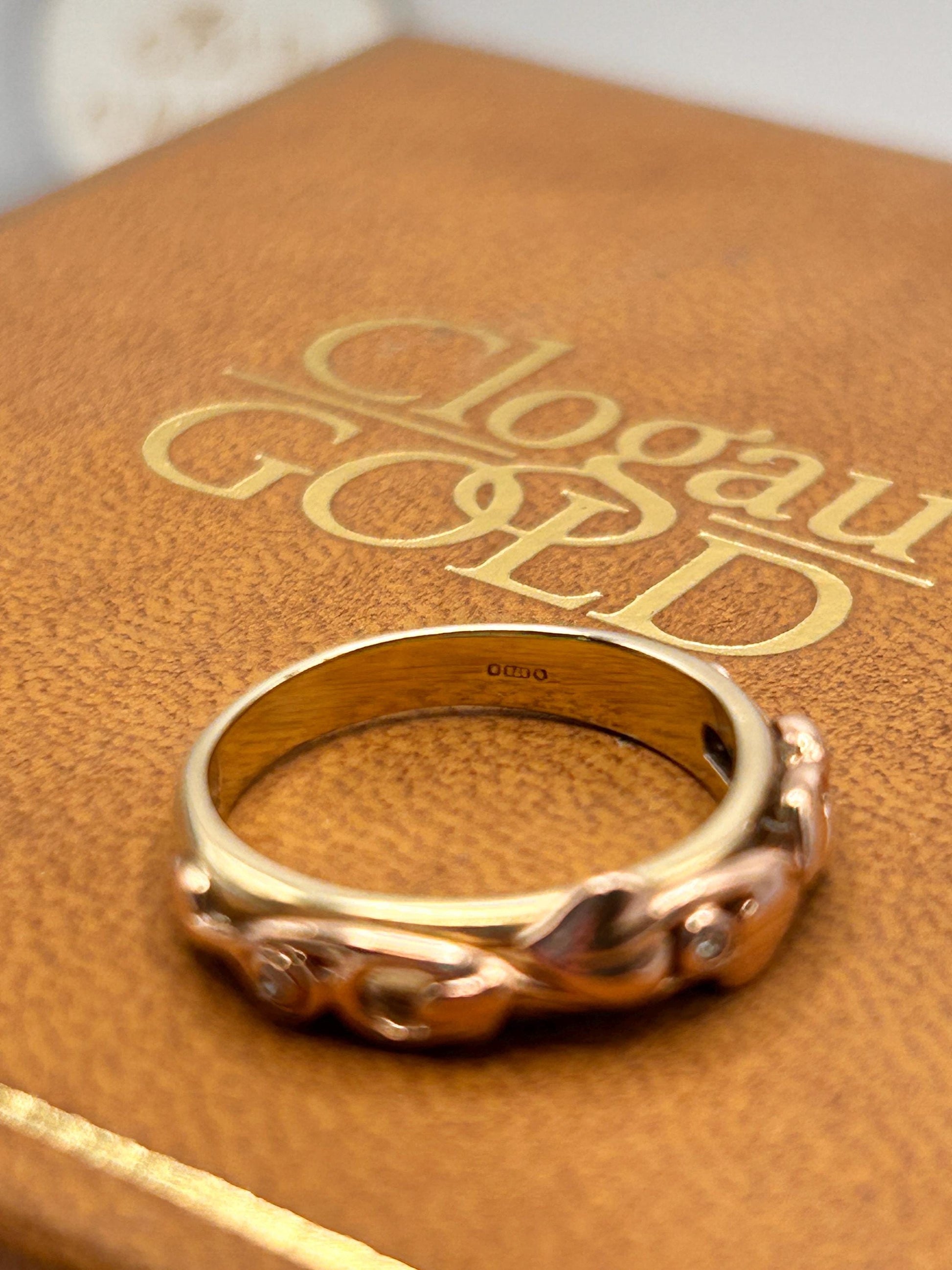 Clogau Tree of Life Band with Rose and Yellow Gold and Diamonds UK Size M 1/2 US: 6.5