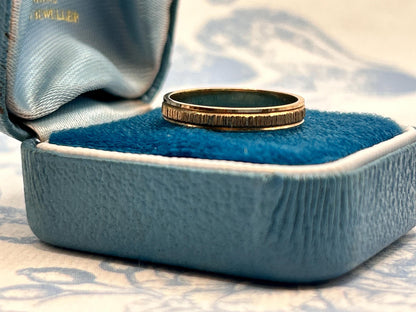 Vintage 1980s 9ct Etched Slim Wedding Band Ring Size L / 6