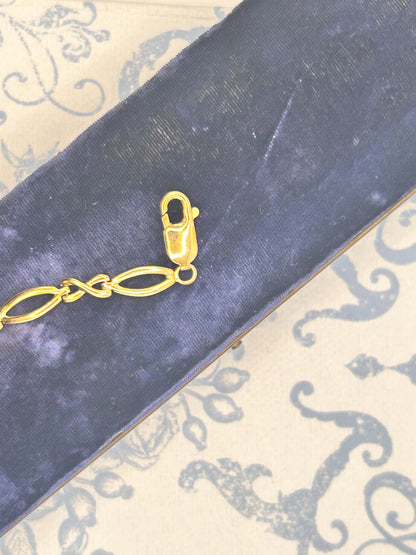 Vintage 9ct Yellow Gold Kisses Link Bracelet 7.5" - Solid Gold Jewellery Fancy Bracelet Cocktail Jewelry