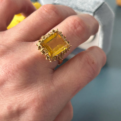 Vintage 1970's Glamorous 9ct Gold Citrine Cocktail Ring - Estate Jewelry UK K / US 5.5 - Gold Statement Jewelry