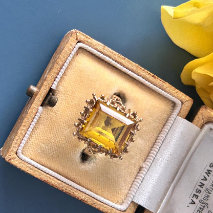 Vintage 1970's Glamorous 9ct Gold Citrine Cocktail Ring - Estate Jewelry UK K / US 5.5 - Gold Statement Jewelry