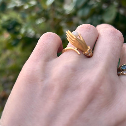 Vintage Carrera Y Carrera 18ct Gold Mano Hand Ring With Pearl and Diamond Cuff - Fine Vintage Jewelry Size UK J/ US: 5