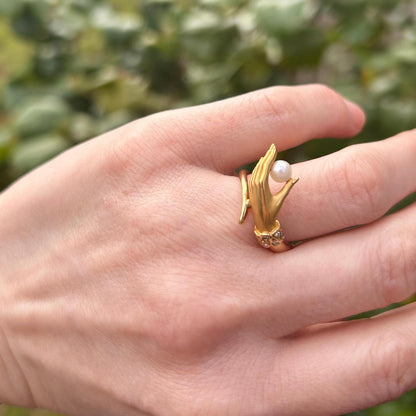 Vintage Carrera Y Carrera 18ct Gold Mano Hand Ring With Pearl and Diamond Cuff - Fine Vintage Jewelry Size UK J/ US: 5
